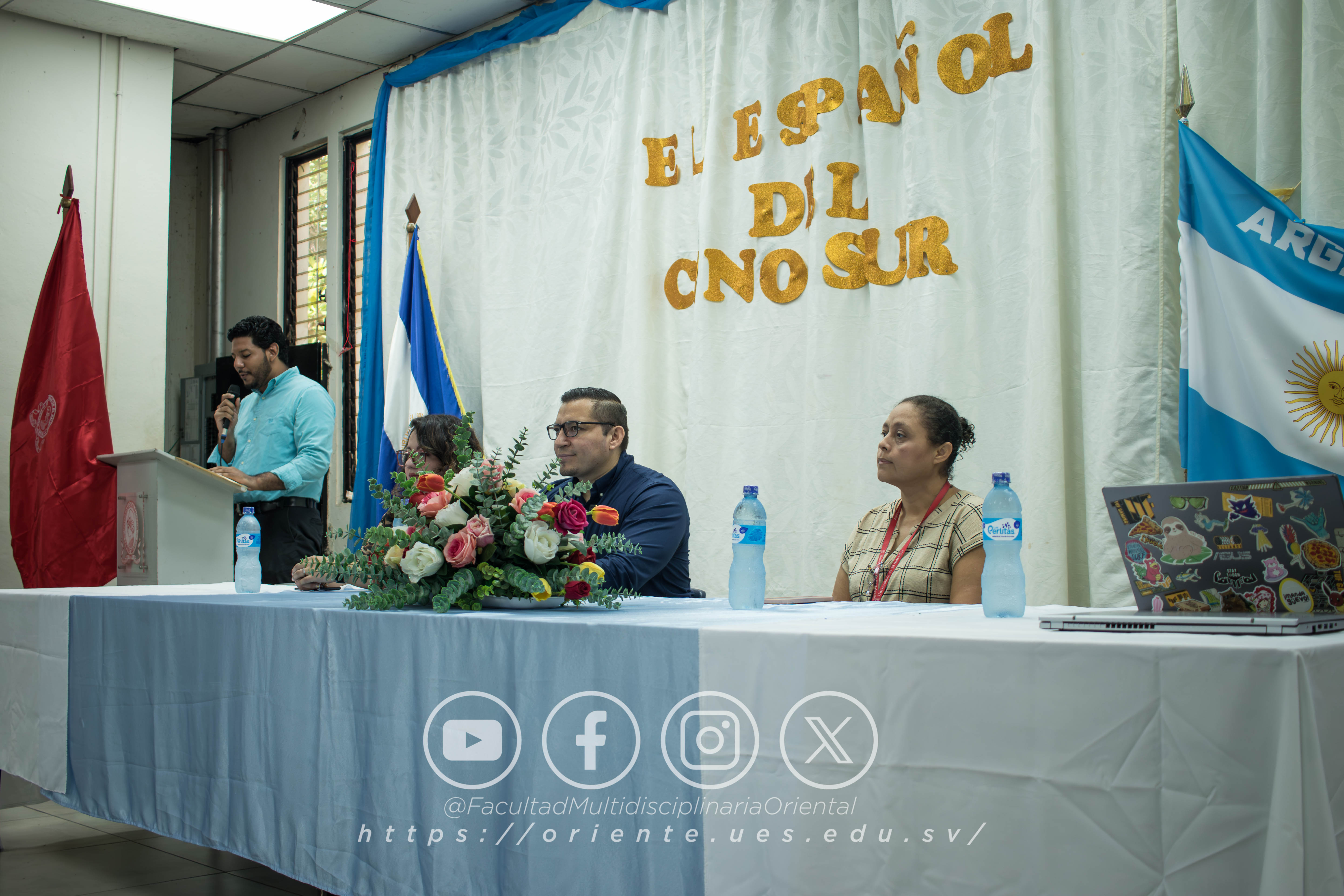 Estudiantes de la especialidad en Lenguaje y Literatura de la FMO amplían su horizonte lingüístico con conferencia sobre el español del Cono Sur